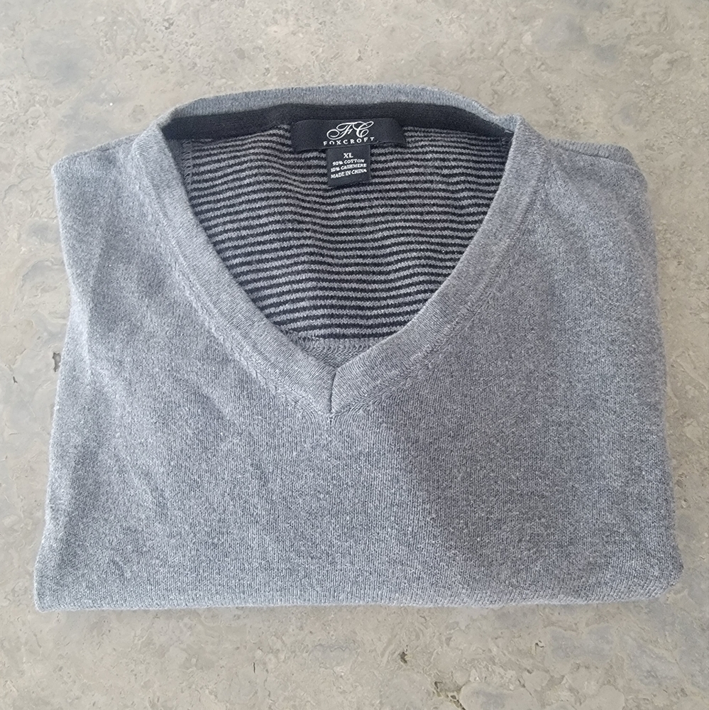 Men's Foxcroft XL Grey Sweater